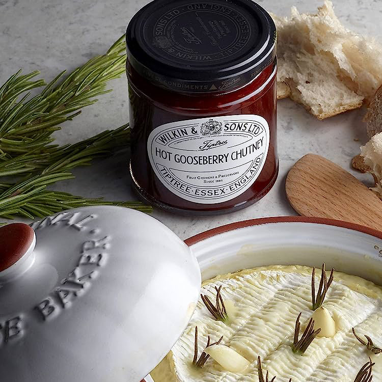 Tiptree Hot Gooseberry Chutney 230g